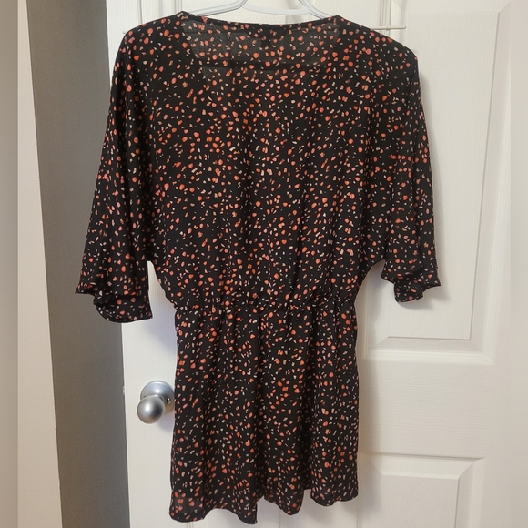 NWOT BB Dakota romper size XS - Picture 6 of 6